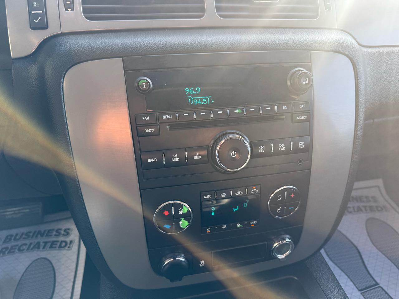 Chevrolet Silverado 1500 4WD Crew Cab 143.5" LTZ 2012