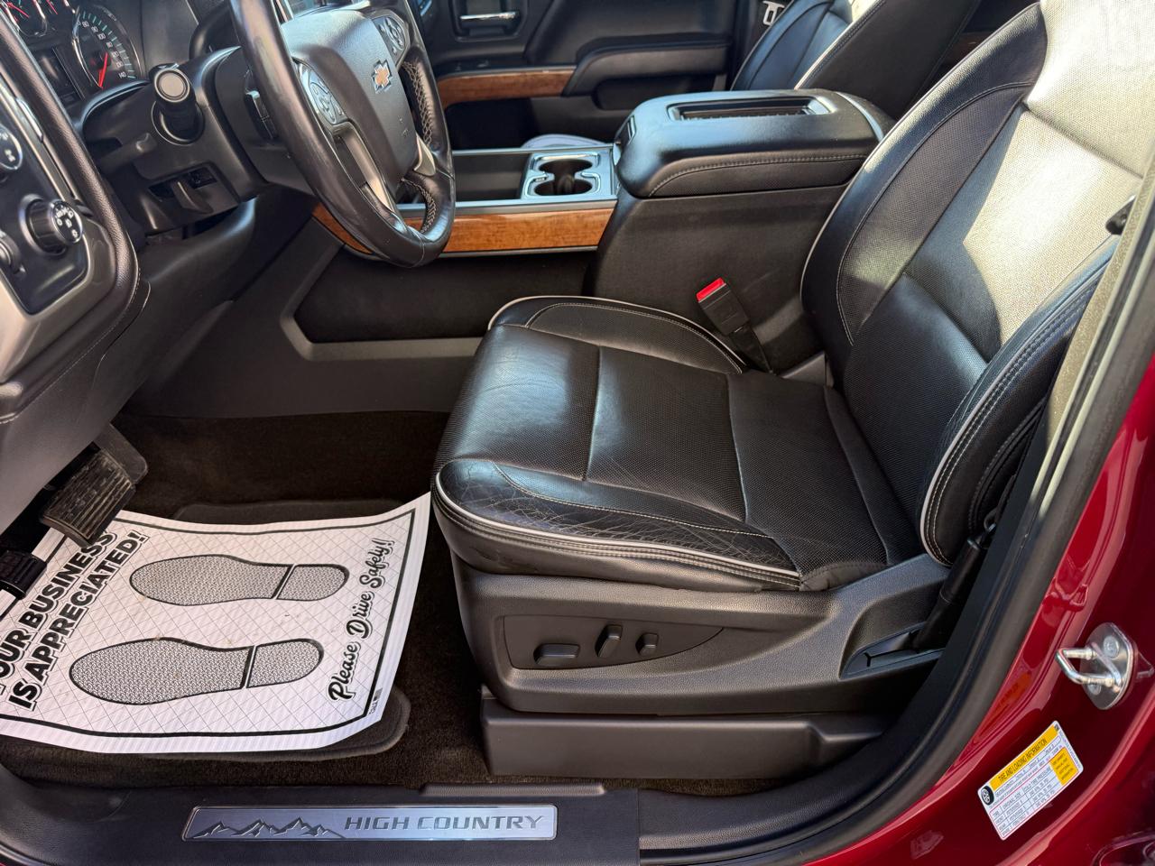 Chevrolet Silverado 1500 4WD Crew Cab 143.5" High Country 2018