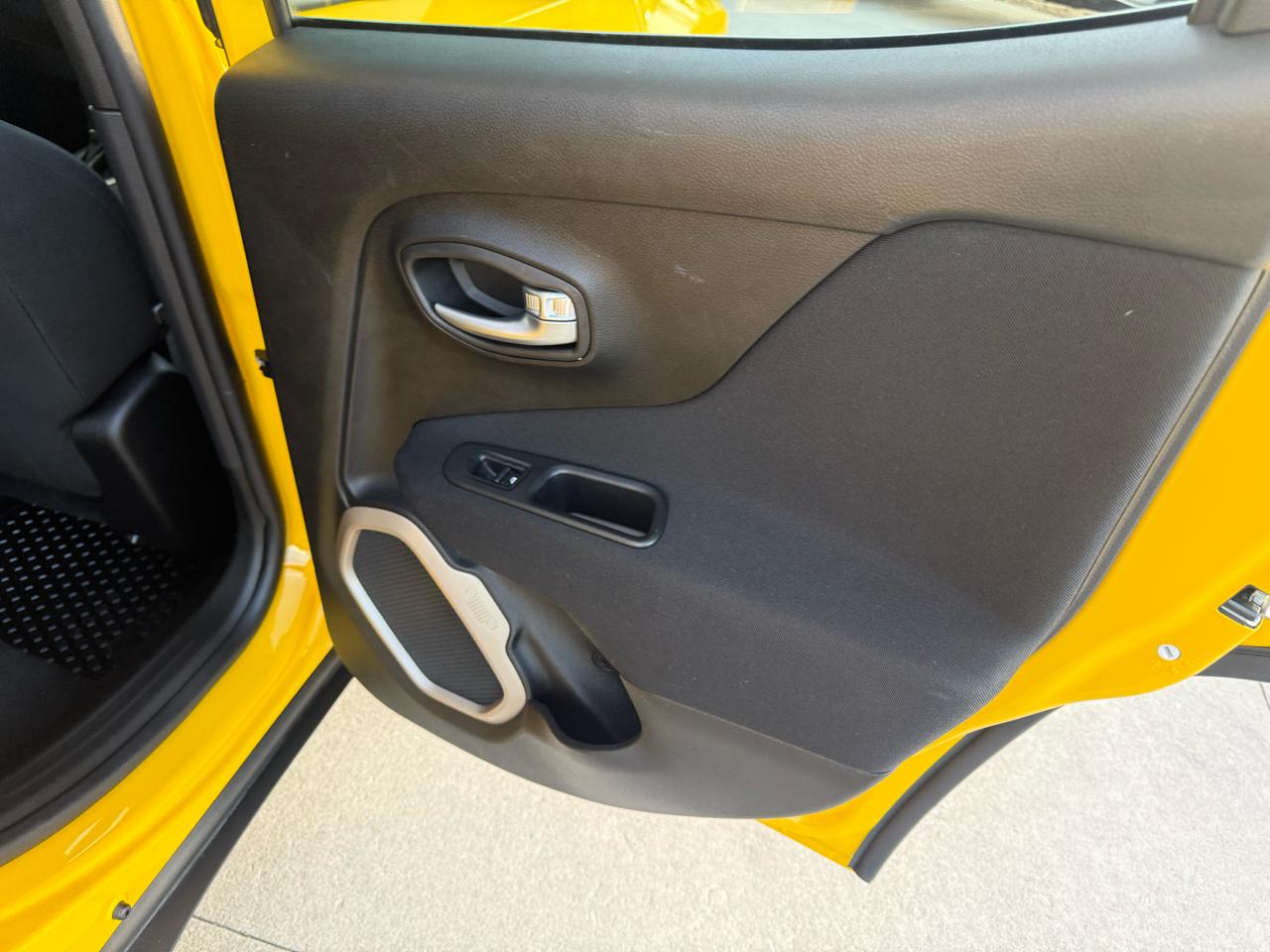 Jeep Renegade Latitude 4x4 2017