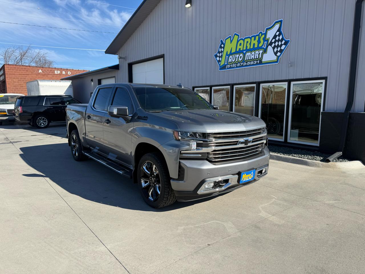 2021 Chevrolet Silverado 1500 4WD Crew Cab 147" High Country