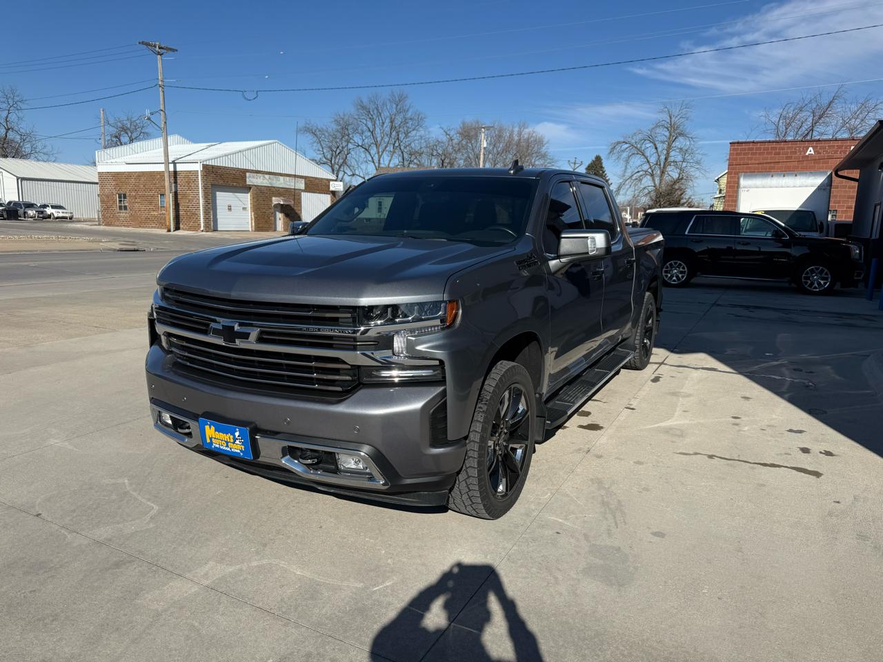 Chevrolet Silverado 1500 4WD Crew Cab 147" High Country 2021