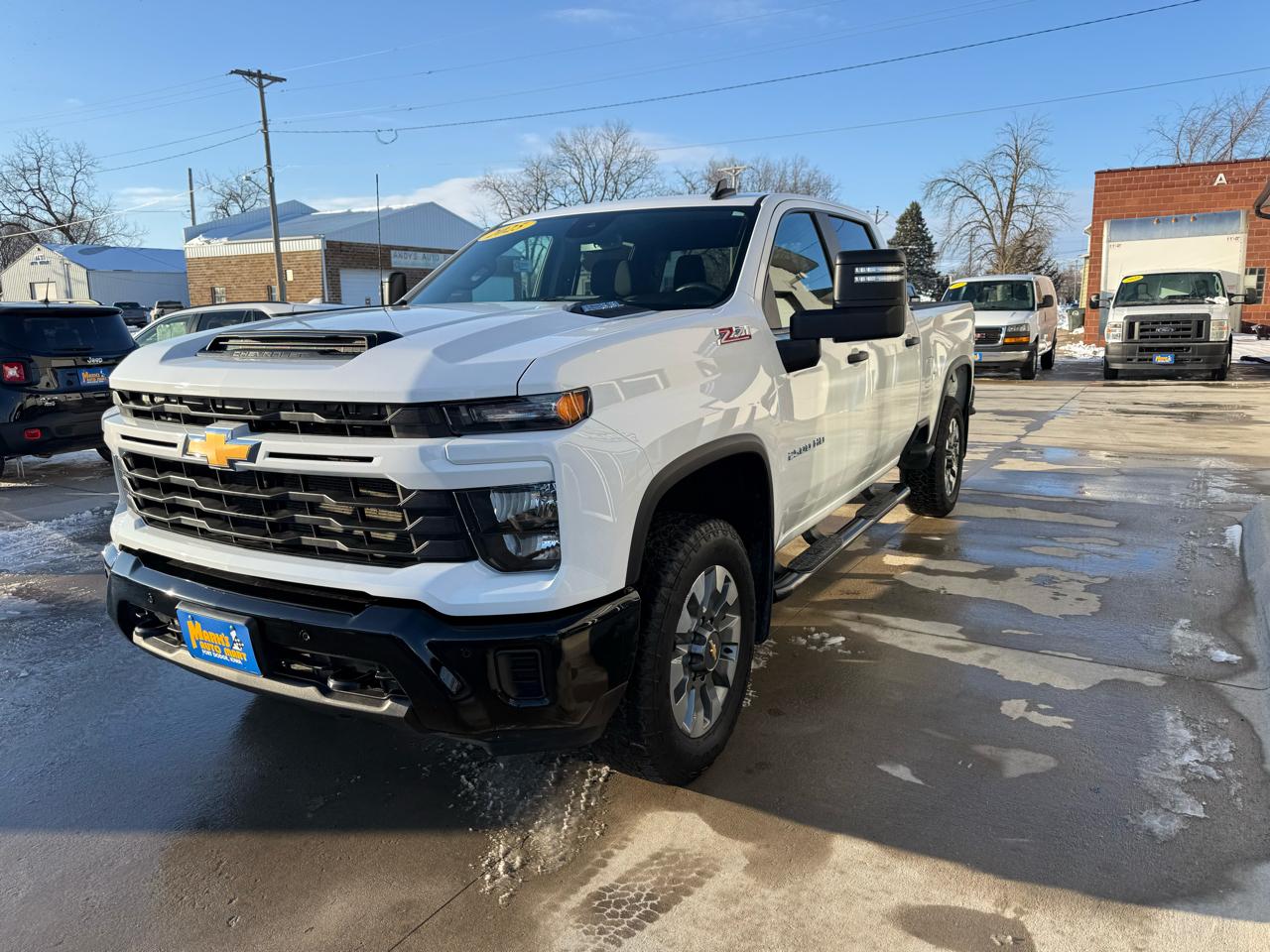 Chevrolet Silverado 2500HD 4WD Crew Cab 159" Custom 2025