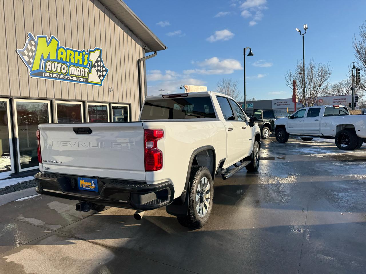 Chevrolet Silverado 2500HD 4WD Crew Cab 159" Custom 2025