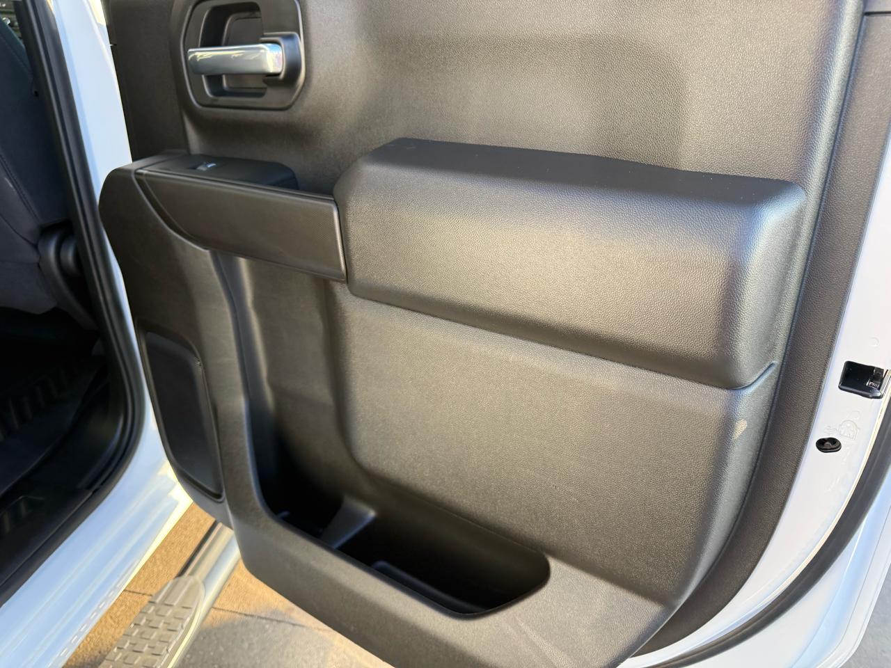 Chevrolet Silverado 2500HD 4WD Crew Cab 159" Custom 2025