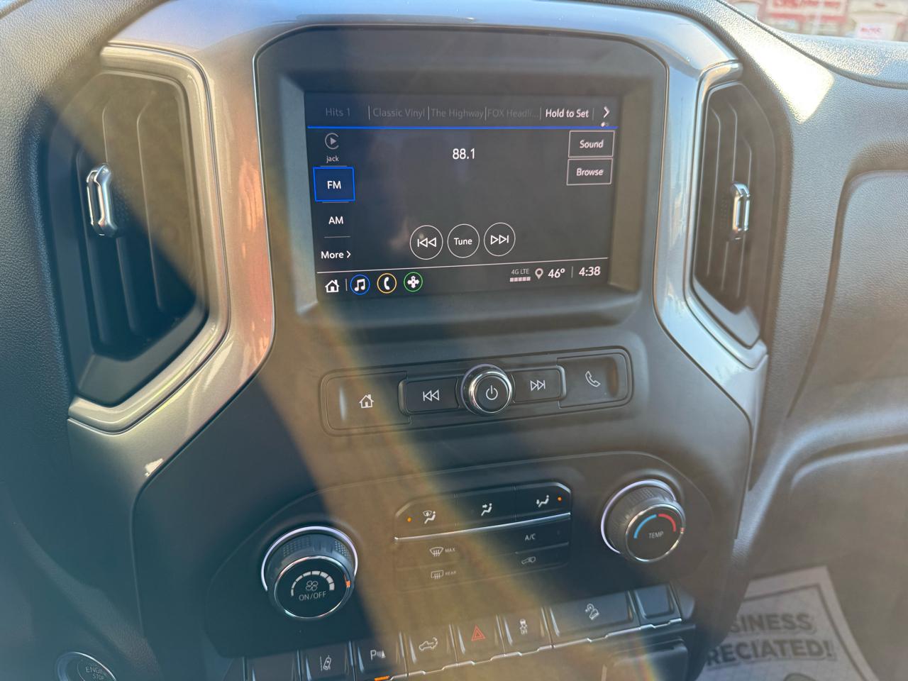 Chevrolet Silverado 2500HD 4WD Crew Cab 159" Custom 2025