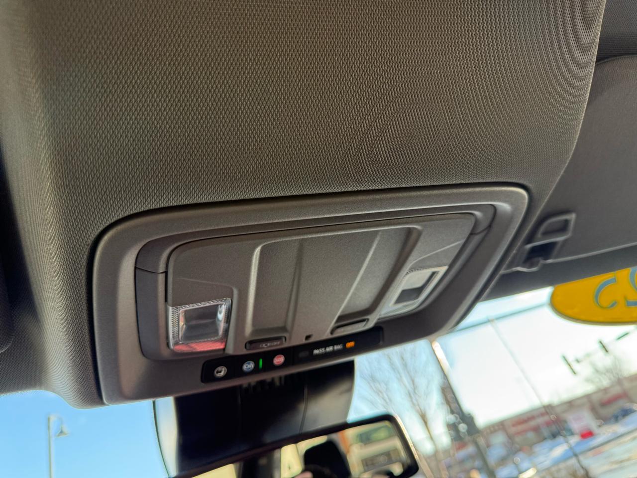 Chevrolet Silverado 2500HD 4WD Crew Cab 159" Custom 2025