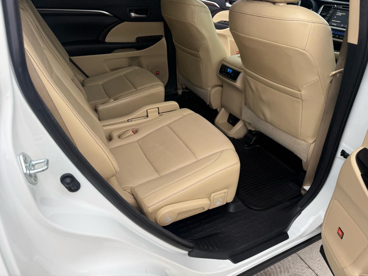 Toyota Highlander AWD 4dr V6 Limited (Natl) 2016