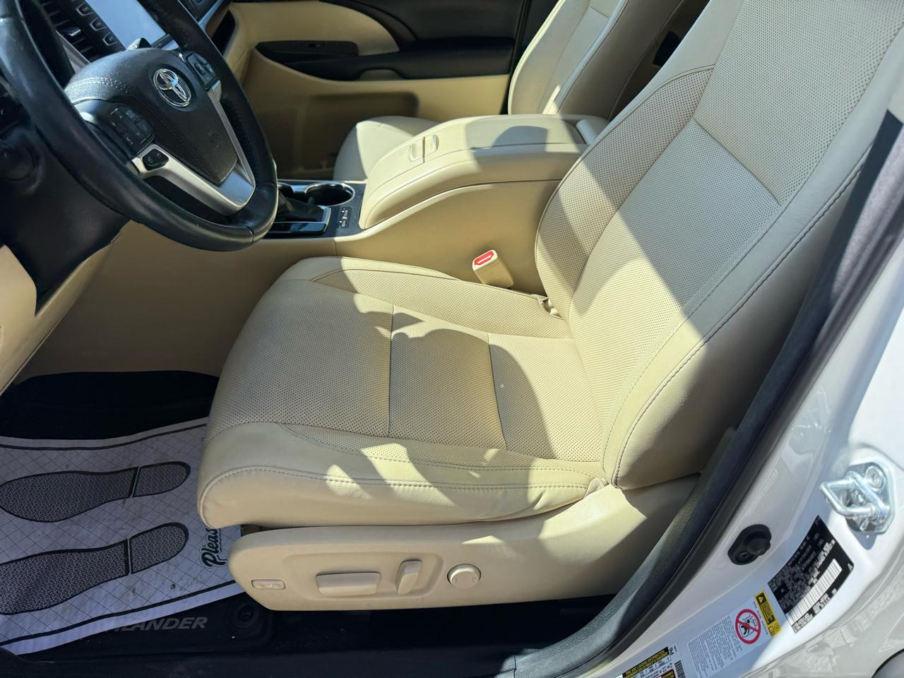 Toyota Highlander AWD 4dr V6 Limited (Natl) 2016