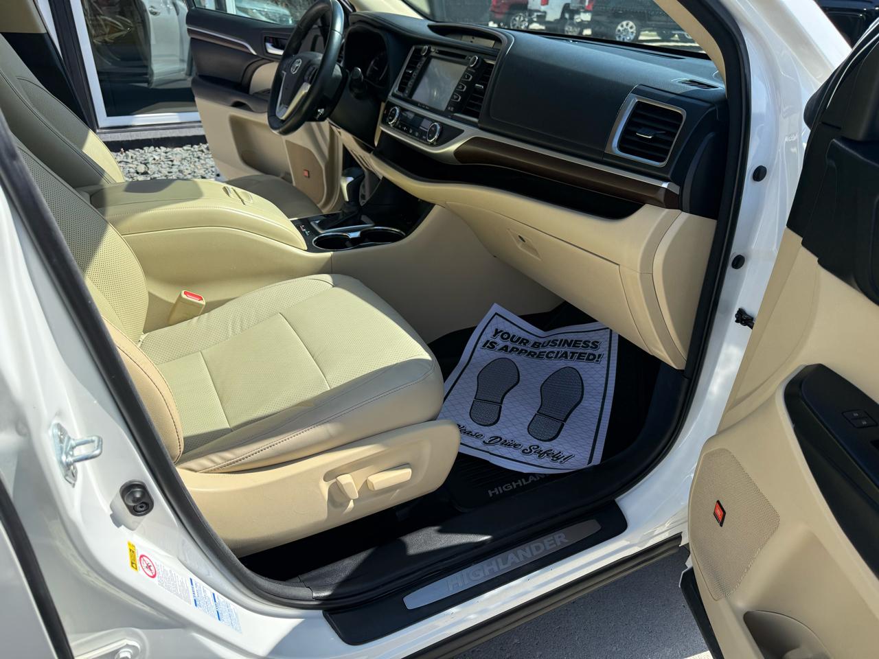 Toyota Highlander AWD 4dr V6 Limited (Natl) 2016