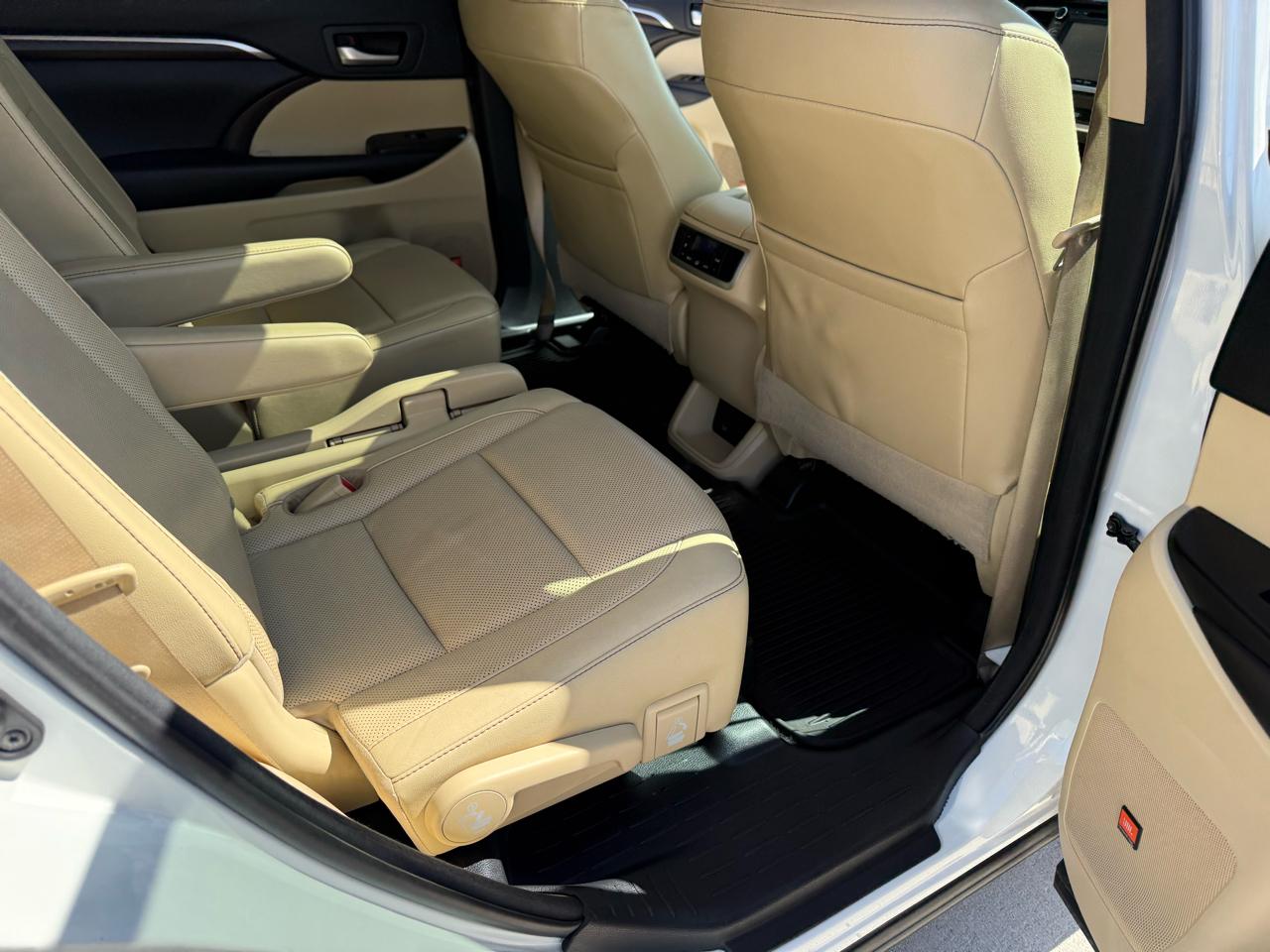 Toyota Highlander AWD 4dr V6 Limited (Natl) 2016