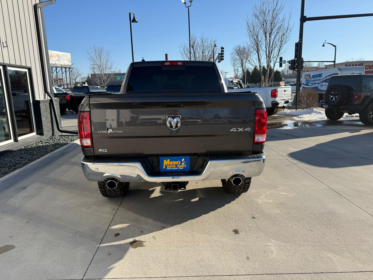 RAM 1500 Lone Star Silver 4x4 Crew Cab 5'7" Box 2018
