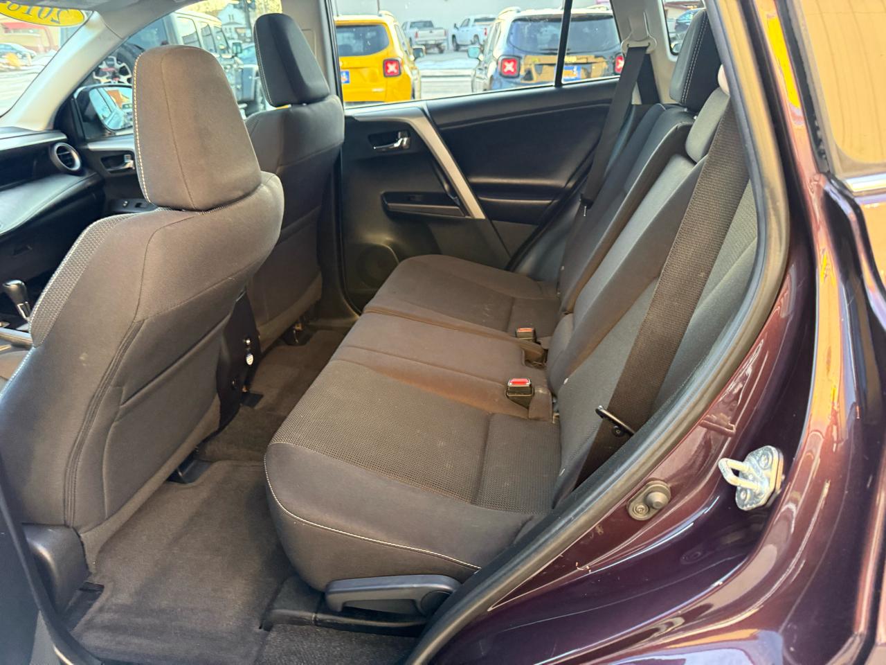 Toyota RAV4 XLE FWD 2018