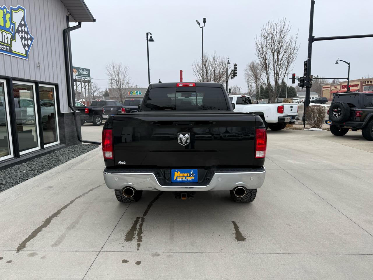 RAM 1500 Big Horn 4x4 Quad Cab 6'4" Box 2018