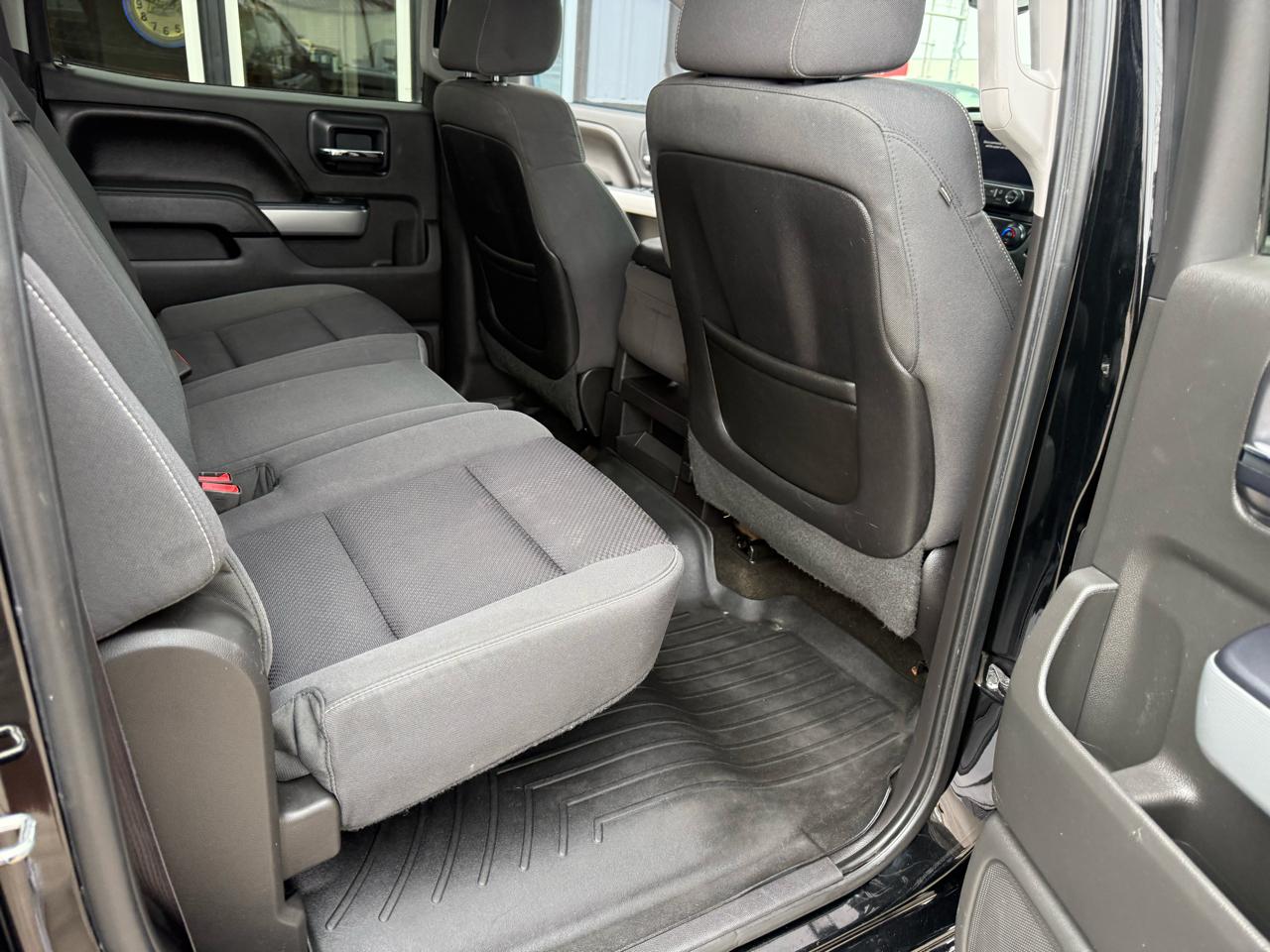 Chevrolet Silverado 1500 4WD Crew Cab 143.5" LT w/2LT 2015