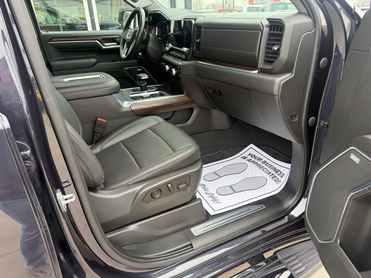 GMC Sierra 1500 4WD Crew Cab 147" SLT 2022