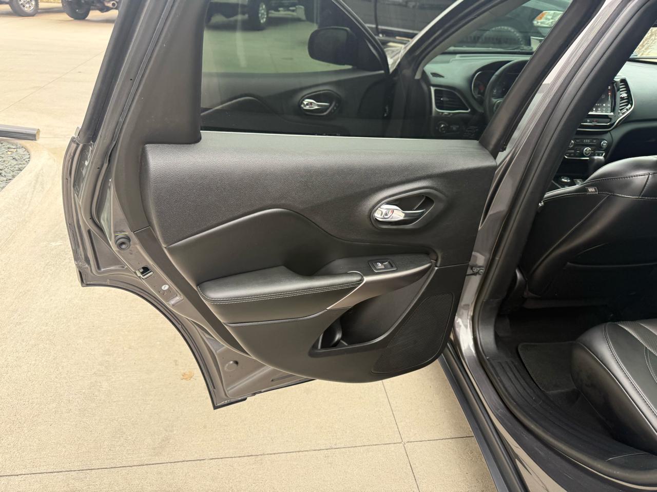 Jeep Cherokee Limited 4x4 2019