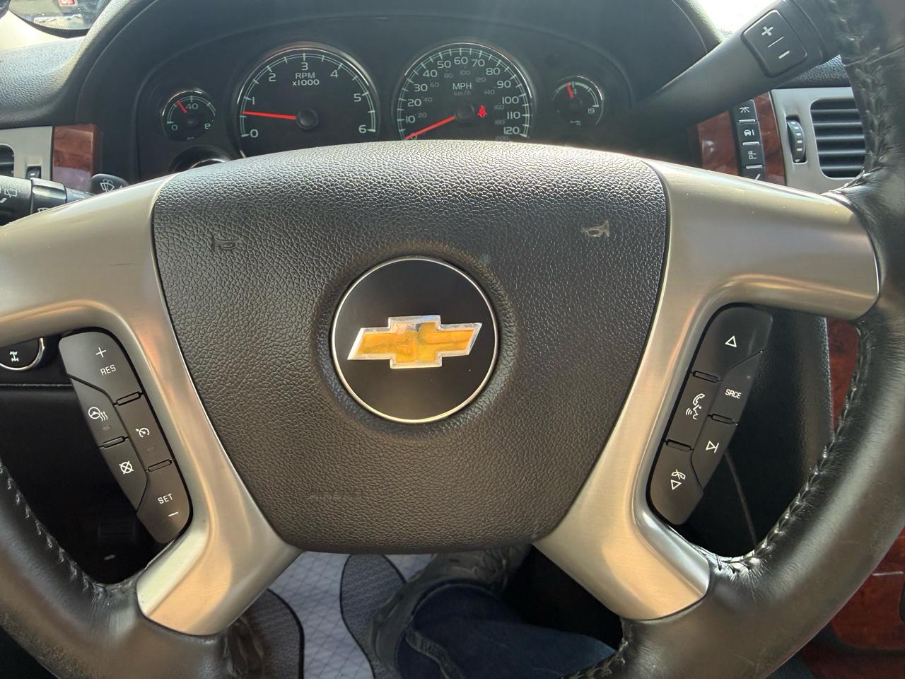 Chevrolet Tahoe 4WD 4dr 1500 LTZ 2013