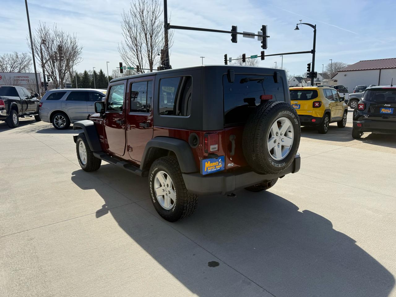 Jeep Wrangler Unlimited 4WD 4dr Sport 2010