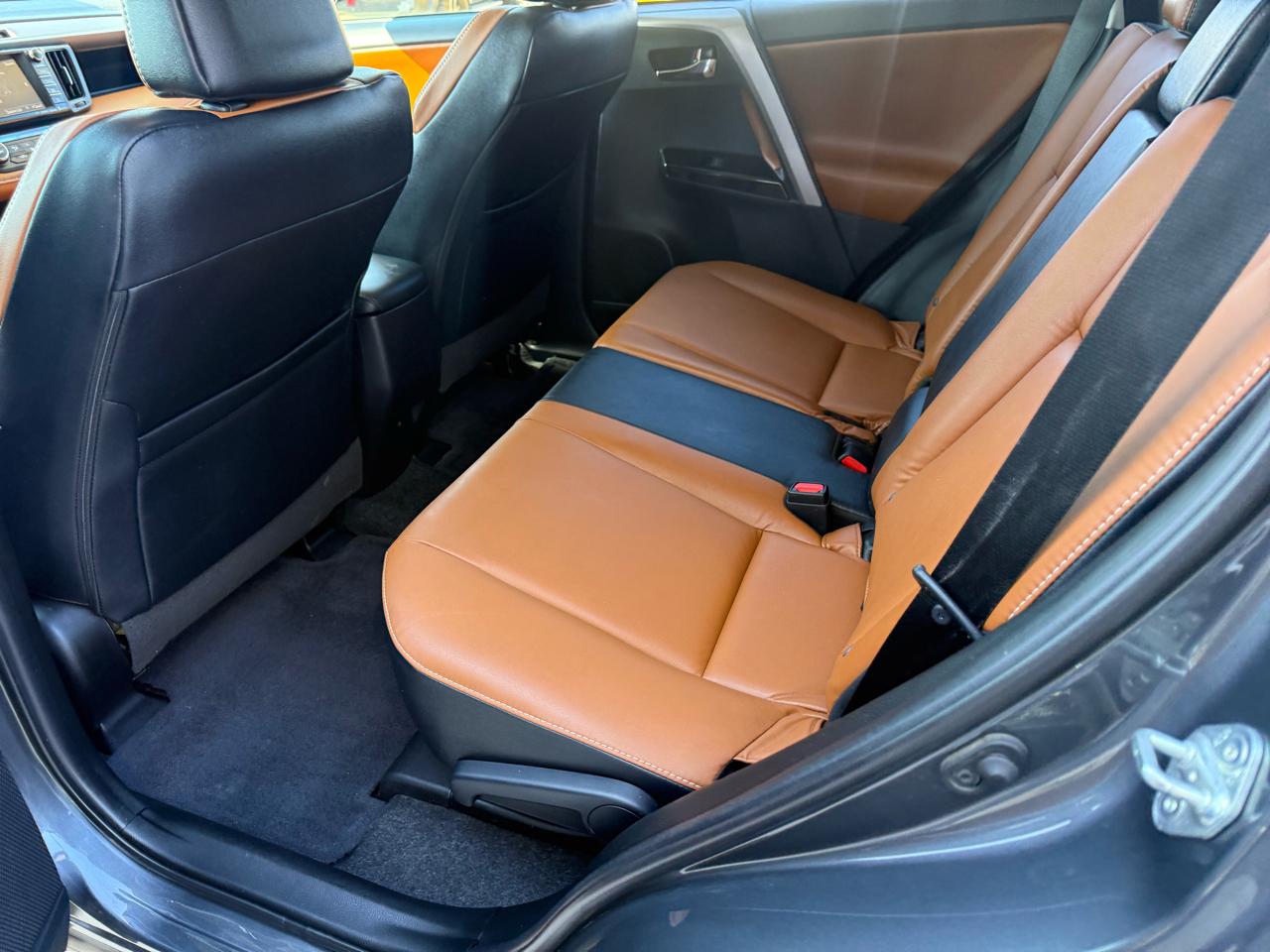 Toyota RAV4 Limited AWD (Natl) 2018