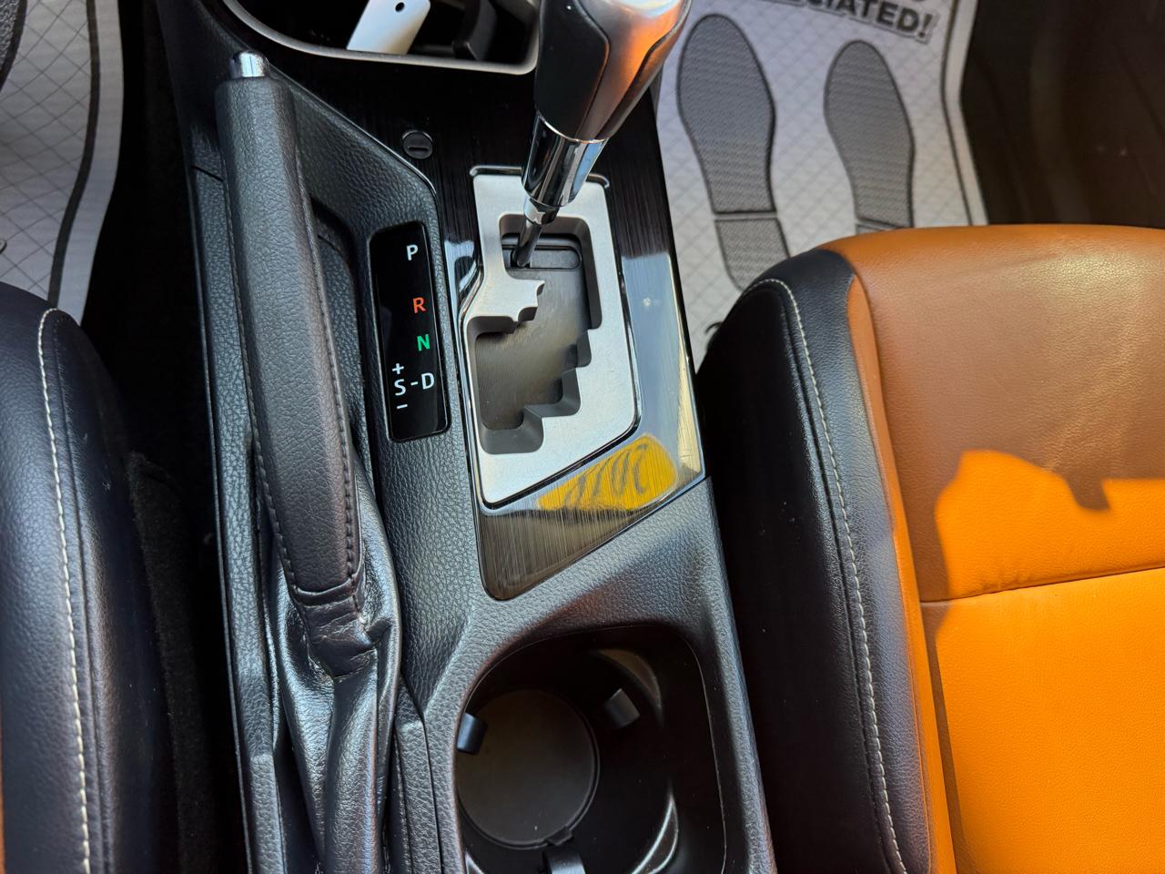 Toyota RAV4 Limited AWD (Natl) 2018