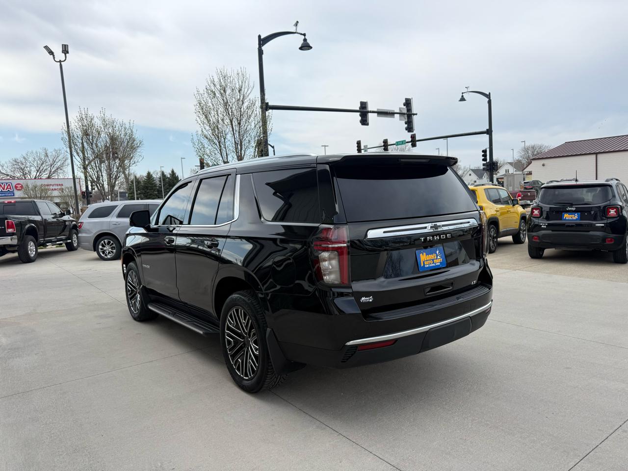 Chevrolet Tahoe 4WD 4dr LT 2021