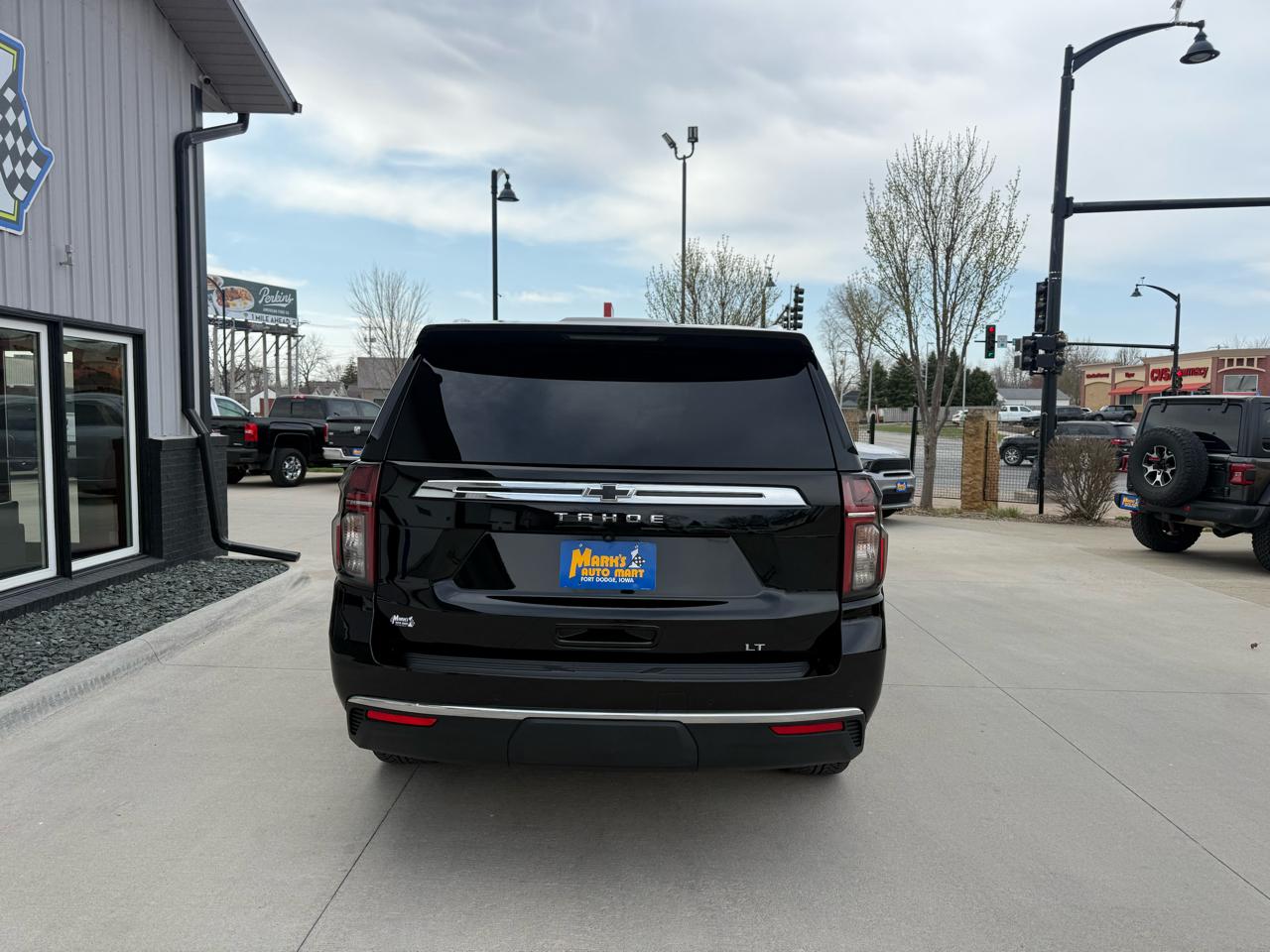 Chevrolet Tahoe 4WD 4dr LT 2021