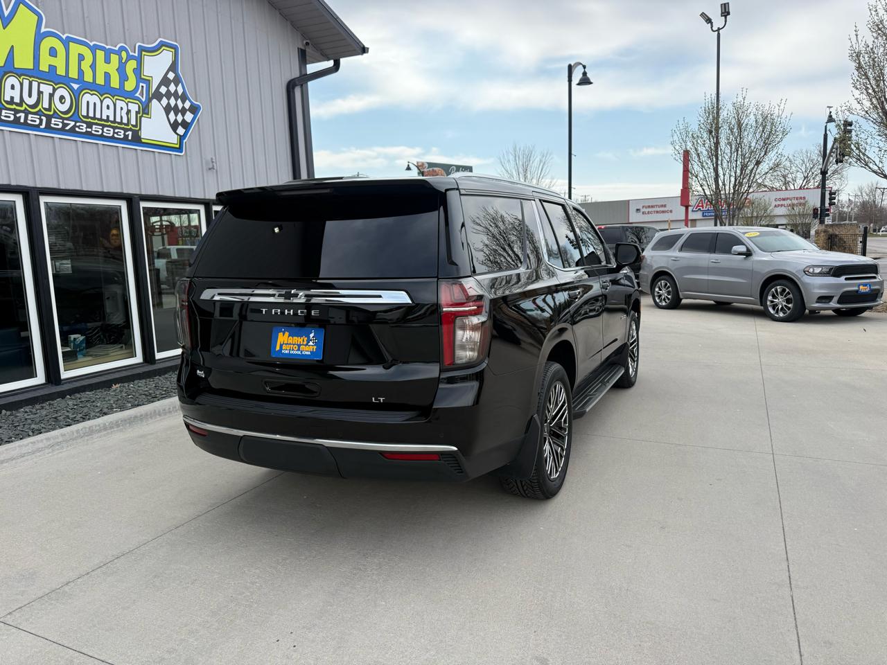 Chevrolet Tahoe 4WD 4dr LT 2021