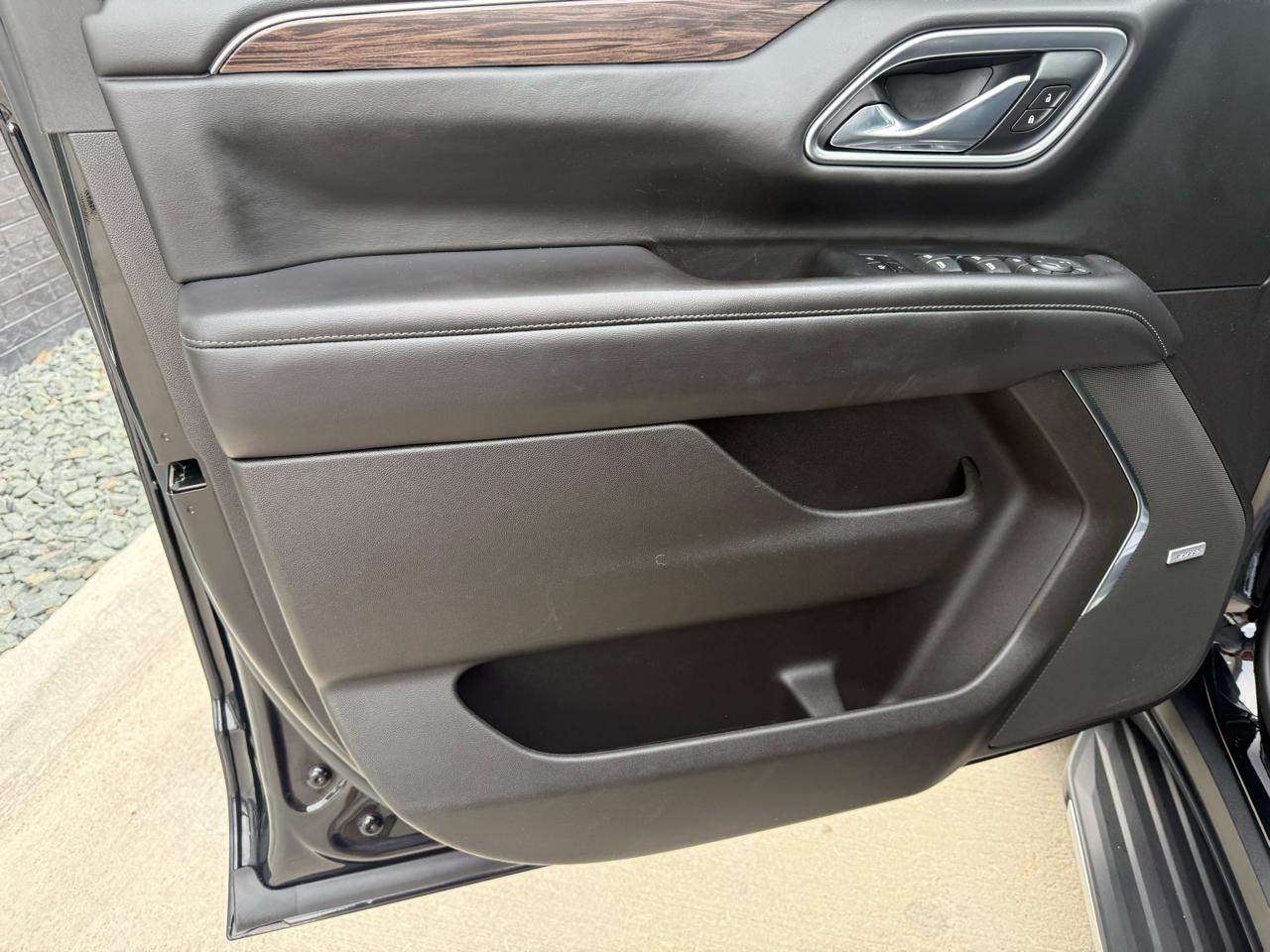 Chevrolet Tahoe 4WD 4dr LT 2021