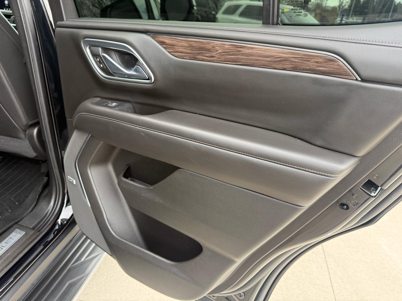 Chevrolet Tahoe 4WD 4dr LT 2021