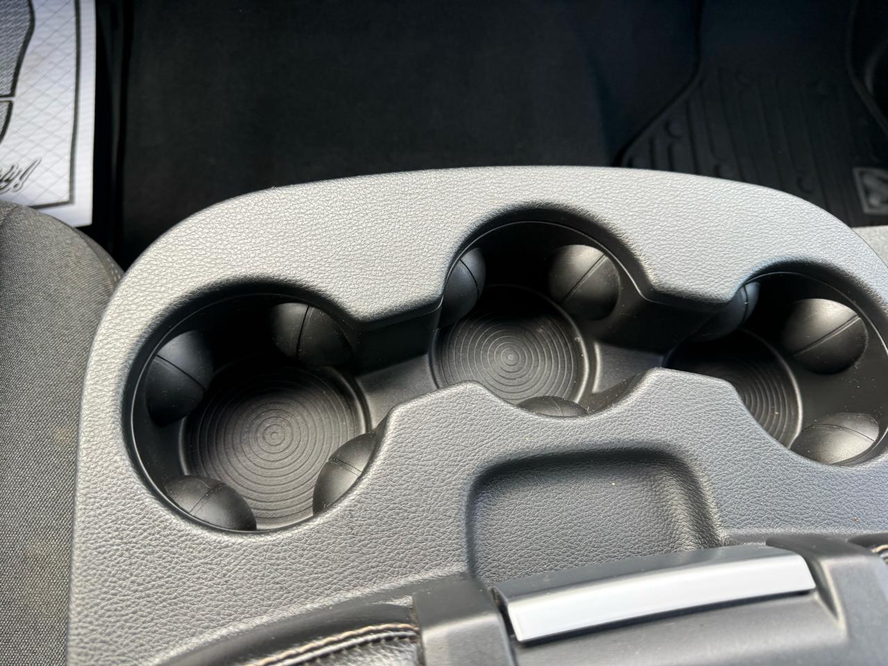 RAM 2500 Tradesman 4x4 Crew Cab 8' Box 2024