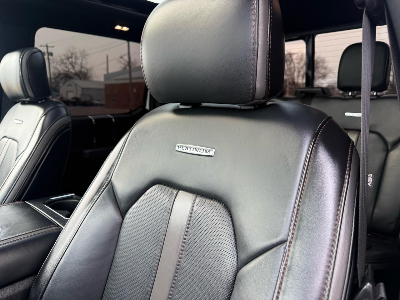 Ford Super Duty F-250 SRW Platinum 4WD Crew Cab 6.75' Box 2020