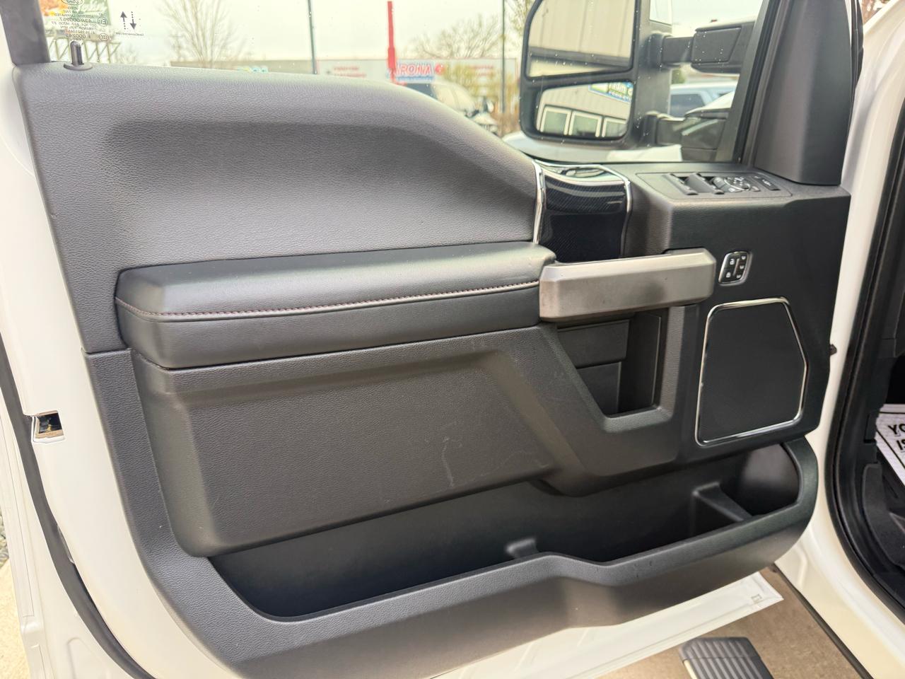 Ford Super Duty F-250 SRW Platinum 4WD Crew Cab 6.75' Box 2020