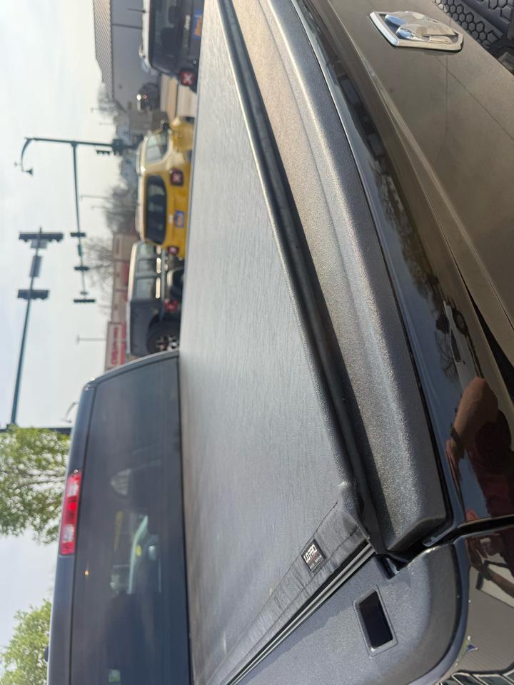 RAM 1500 4WD Crew Cab 140.5" Express 2015