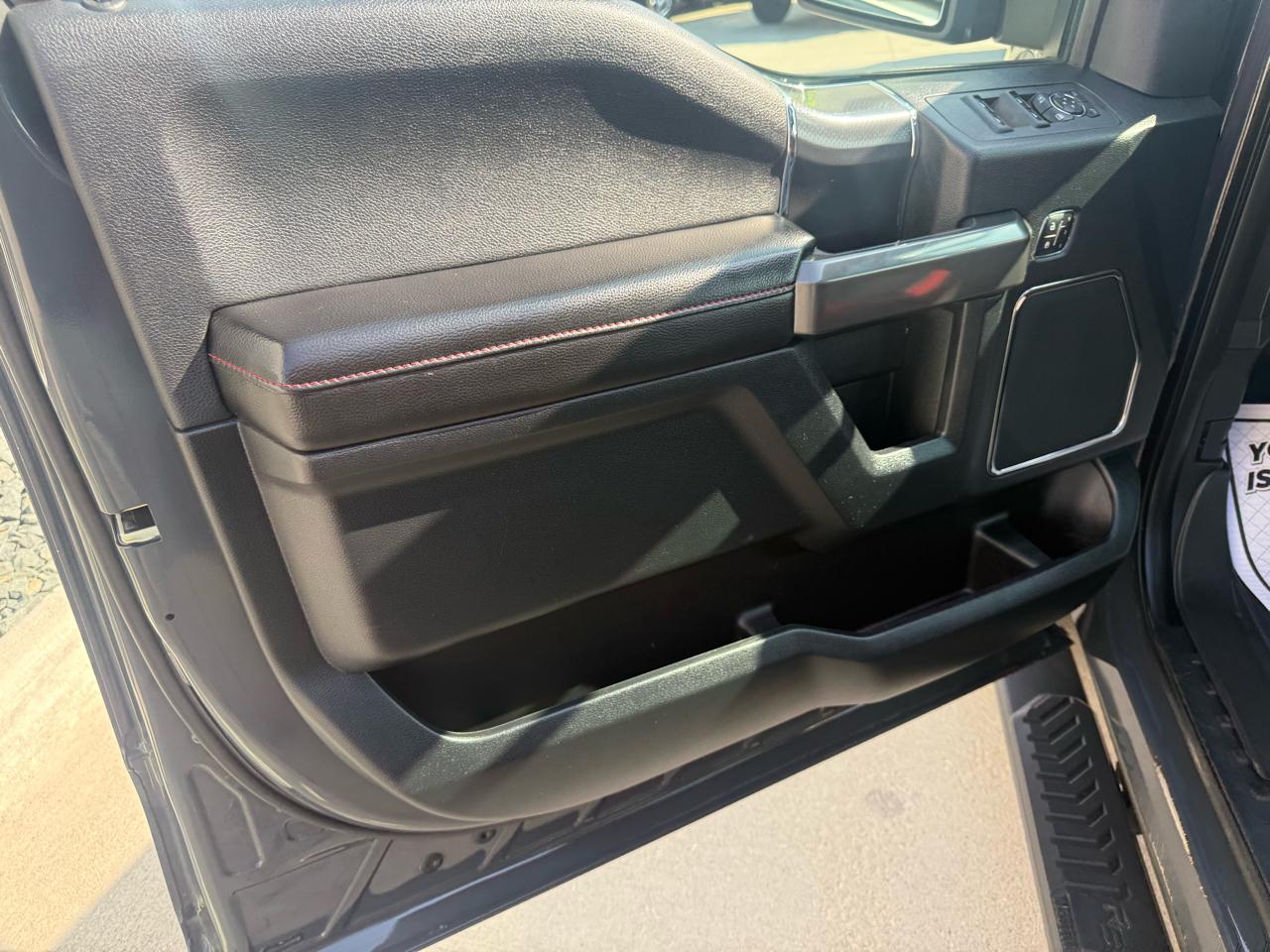 Ford F-150 4WD SuperCrew 145" XLT 2016