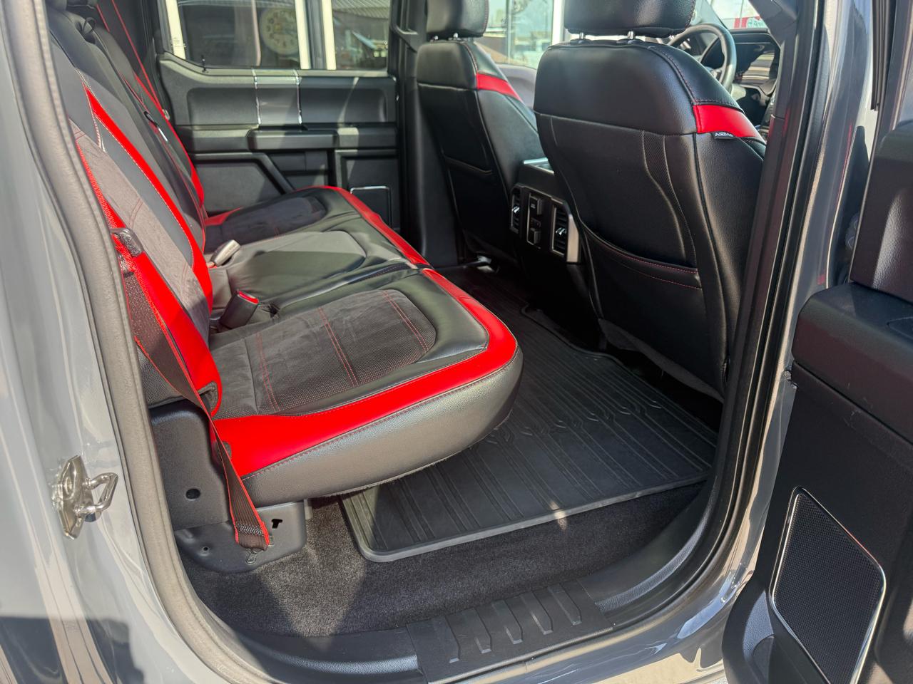 Ford F-150 4WD SuperCrew 145" XLT 2016