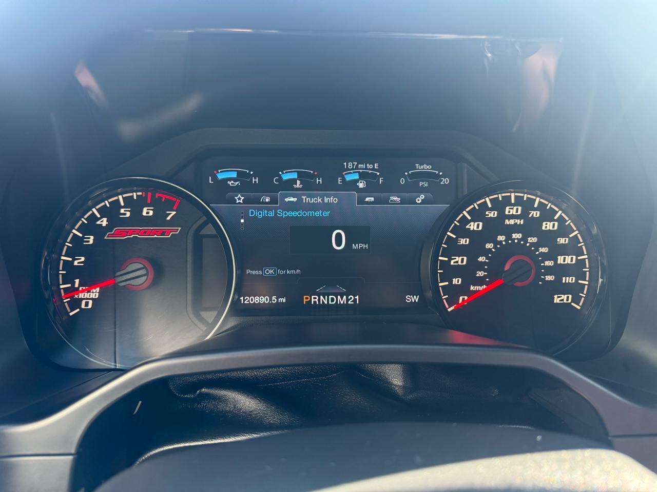 Ford F-150 4WD SuperCrew 145" XLT 2016