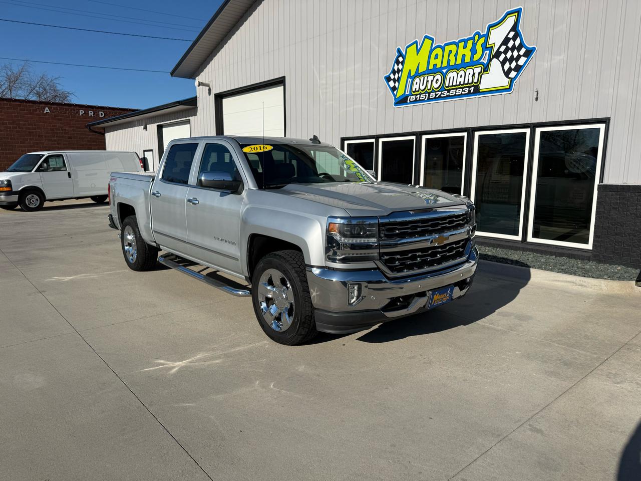 Chevrolet Silverado 1500 4WD Crew Cab 143.5" LTZ w/1LZ 2016