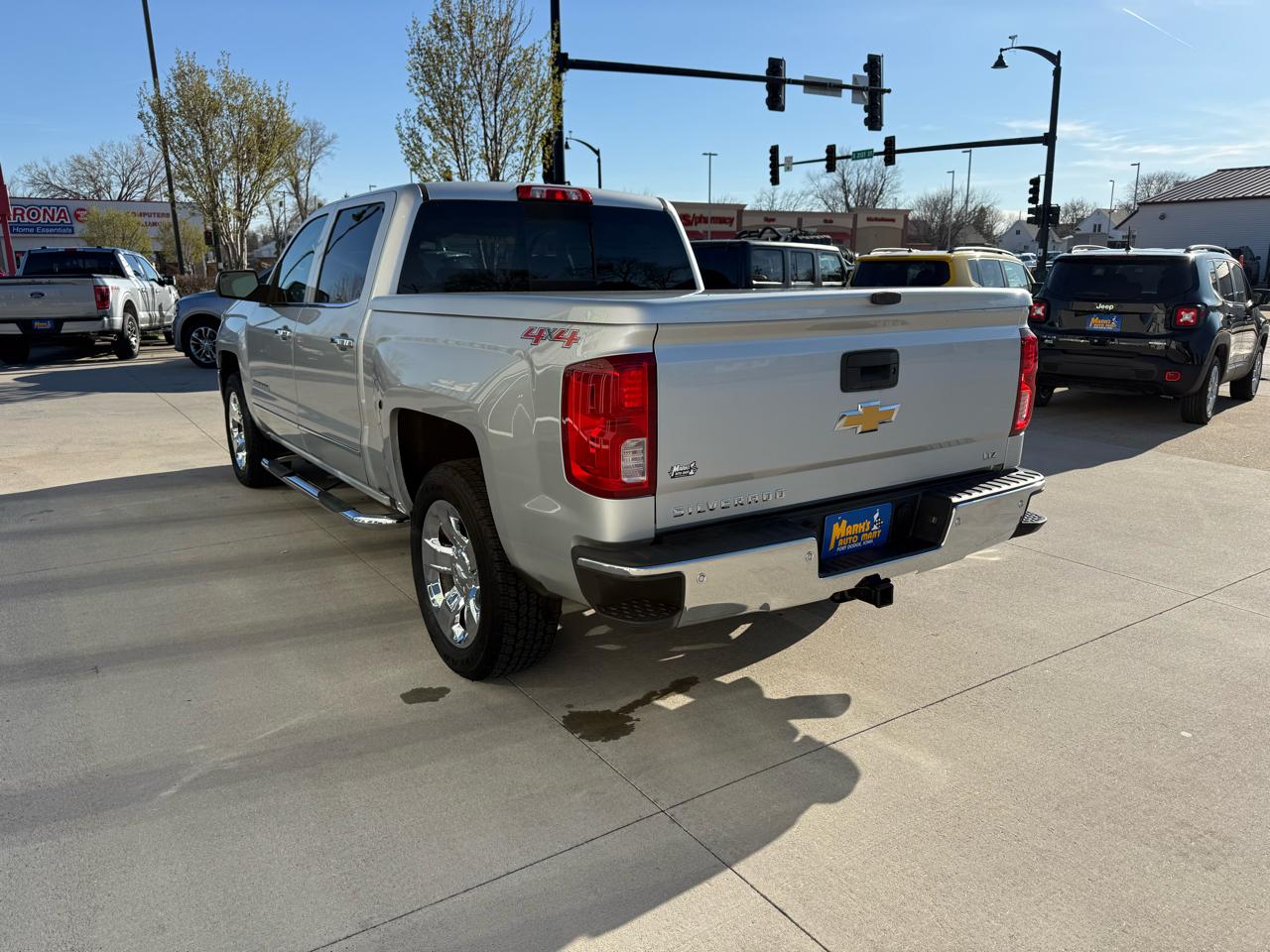 Chevrolet Silverado 1500 4WD Crew Cab 143.5" LTZ w/1LZ 2016