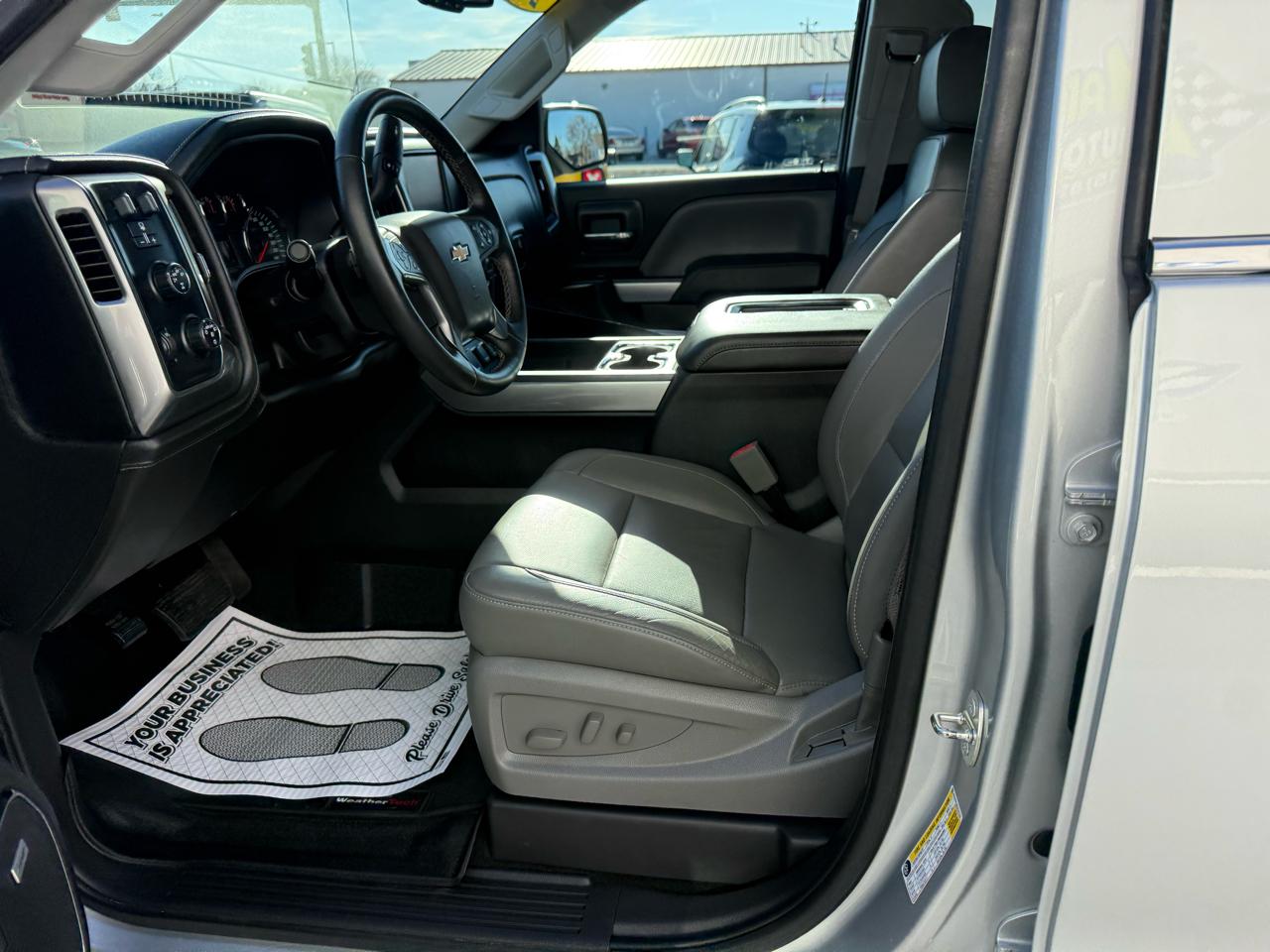 Chevrolet Silverado 1500 4WD Crew Cab 143.5" LTZ w/1LZ 2016