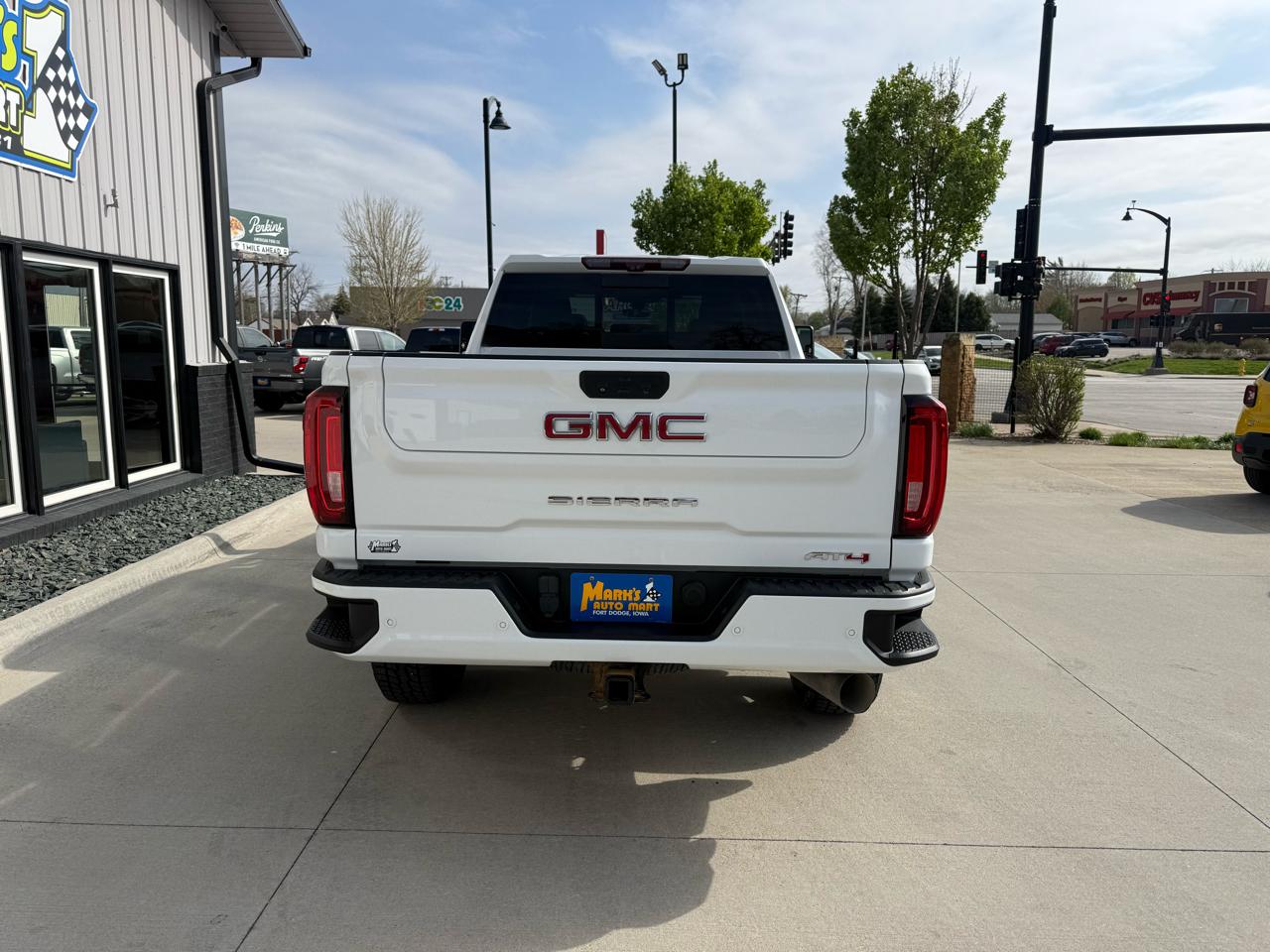 GMC Sierra 2500HD 4WD Crew Cab 159" AT4 2020