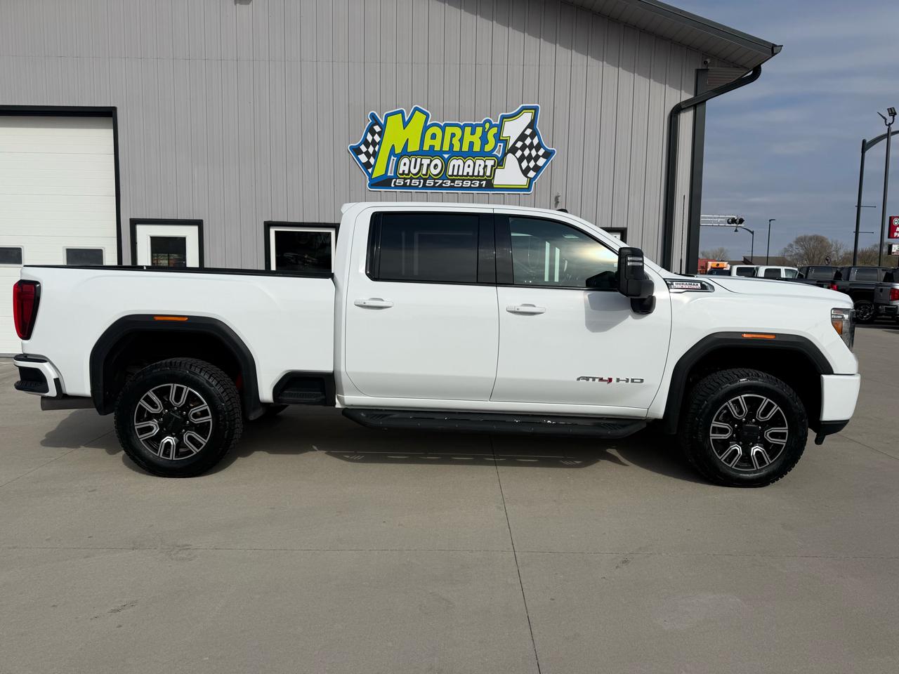 GMC Sierra 2500HD 4WD Crew Cab 159" AT4 2020