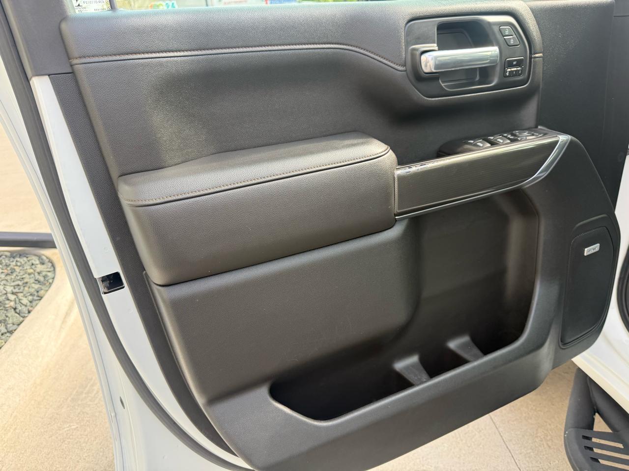 GMC Sierra 2500HD 4WD Crew Cab 159" AT4 2020