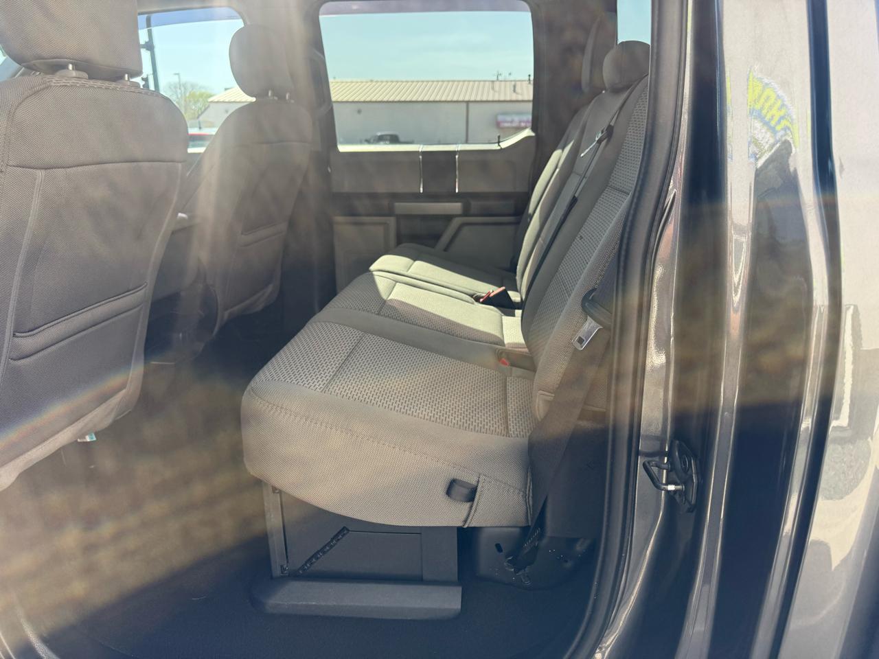 Ford Super Duty F-350 SRW XLT 4WD Crew Cab 8' Box 2020