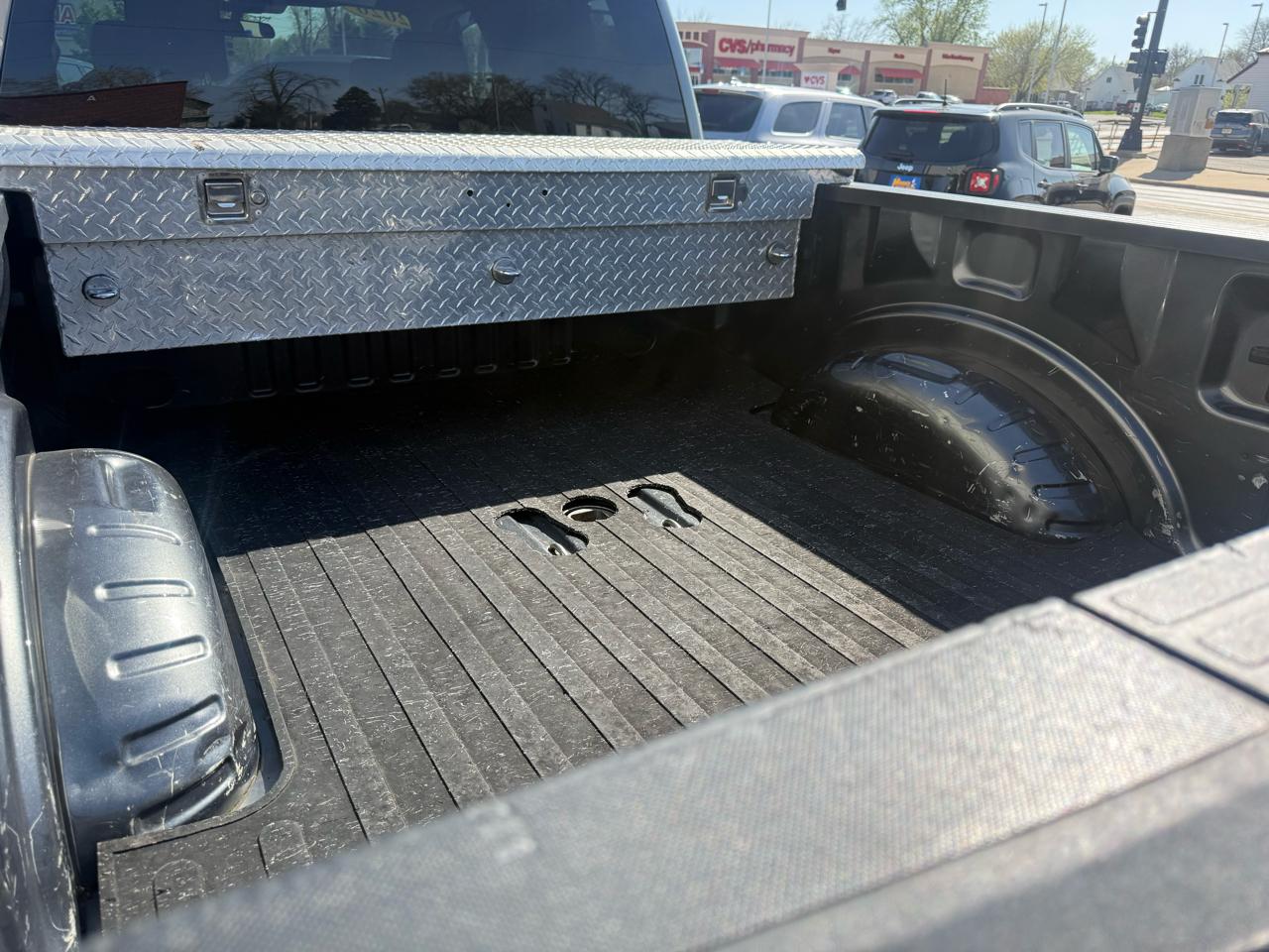 Ford Super Duty F-350 SRW XLT 4WD Crew Cab 8' Box 2020