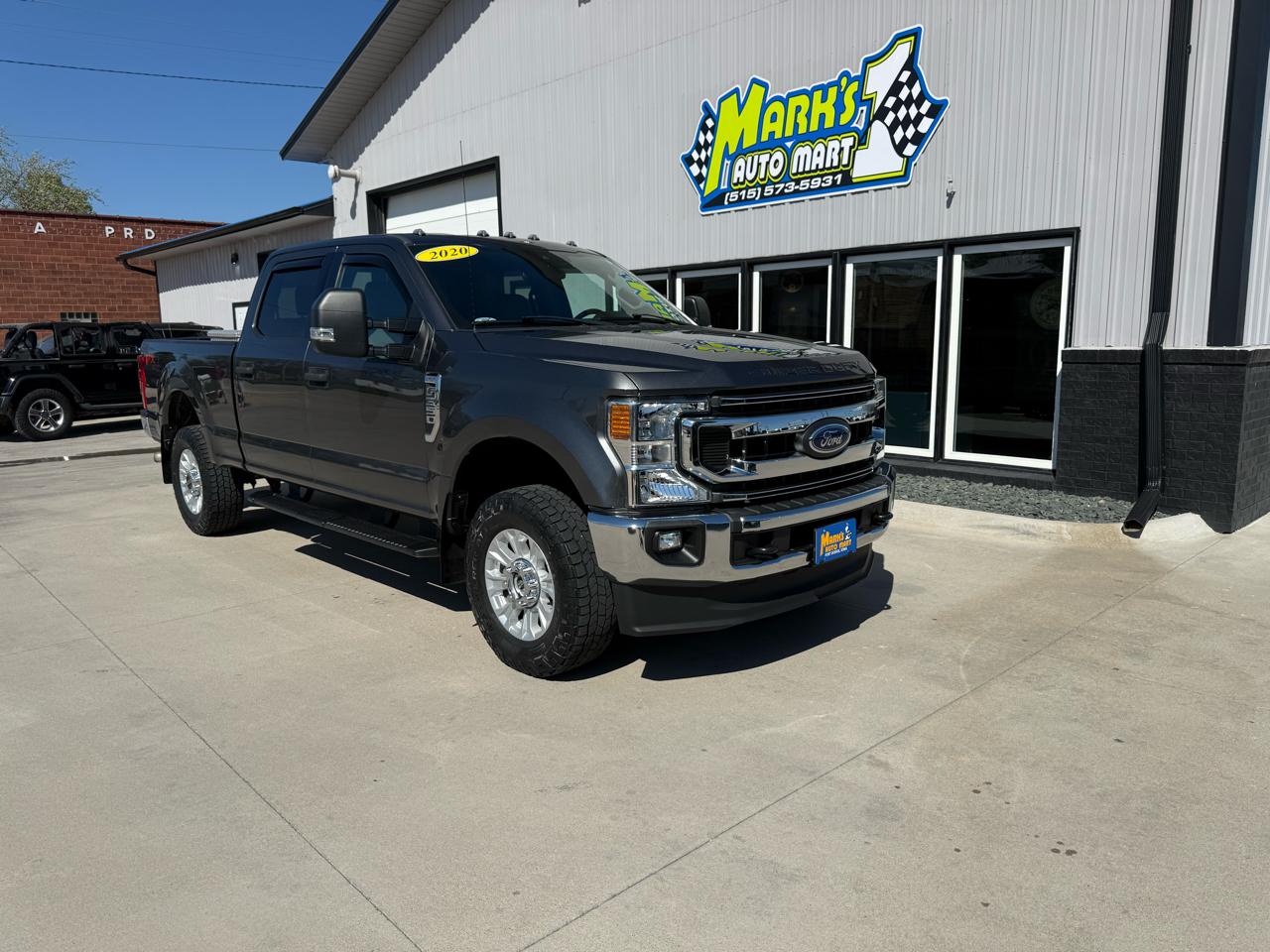 2020 Ford Super Duty F-350 SRW XLT 4WD Crew Cab 8' Box