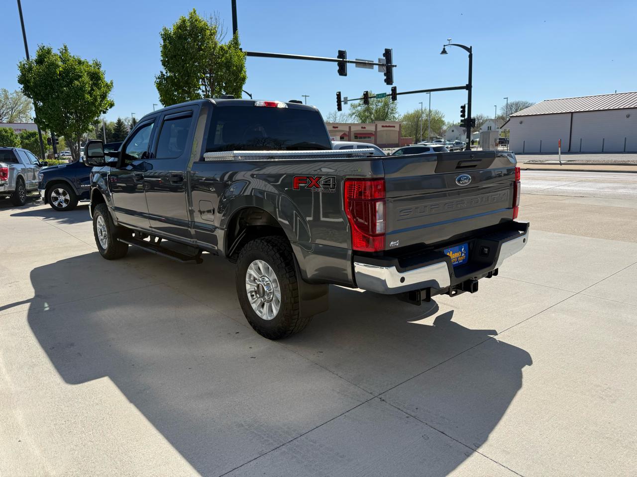 Ford Super Duty F-350 SRW XLT 4WD Crew Cab 8' Box 2020