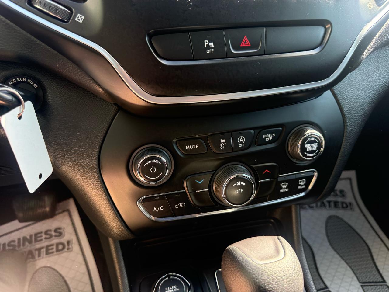 Jeep Cherokee Latitude 4x4 2019