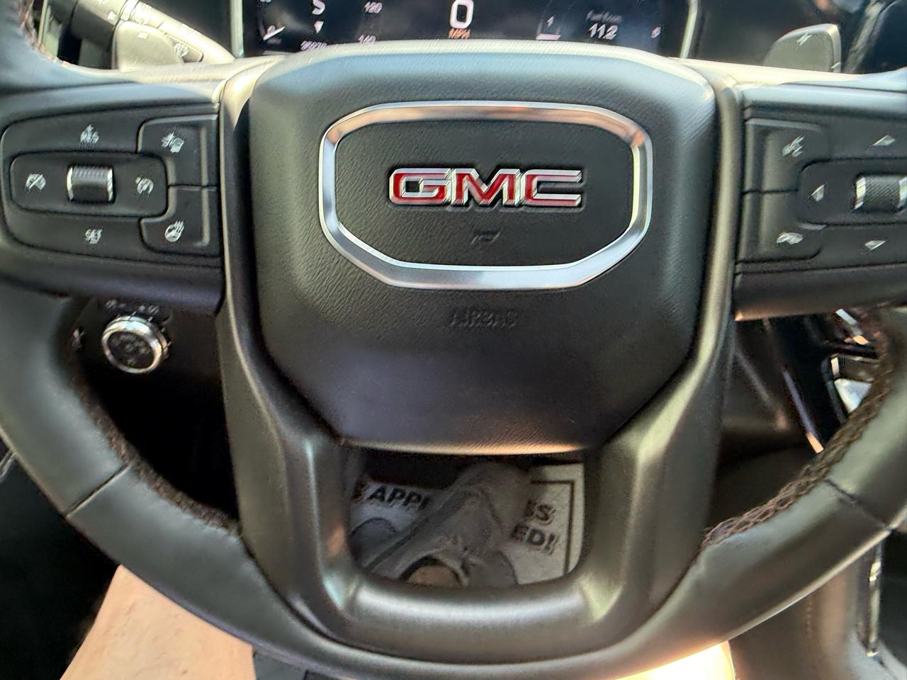 GMC Sierra 1500 4WD Crew Cab 147" AT4 2024