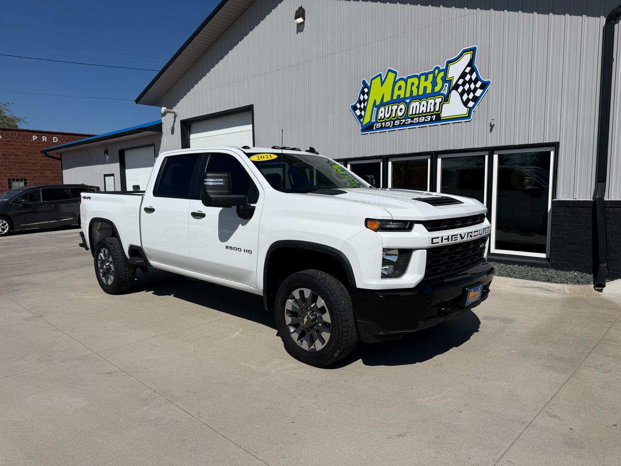 Chevrolet Silverado 2500HD 4WD Crew Cab 159" Custom 2021