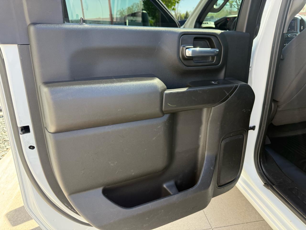 Chevrolet Silverado 2500HD 4WD Crew Cab 159" Custom 2021